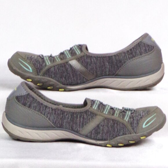 SKECHERS RELAXED FIT size 7.5 gray slip-on sneakers memory-foam insoles - Picture 2 of 14